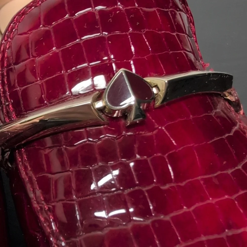 Kate Spade New York Lana Croc-embossed red loafers woman's size 7.5 - Picture 11 of 16